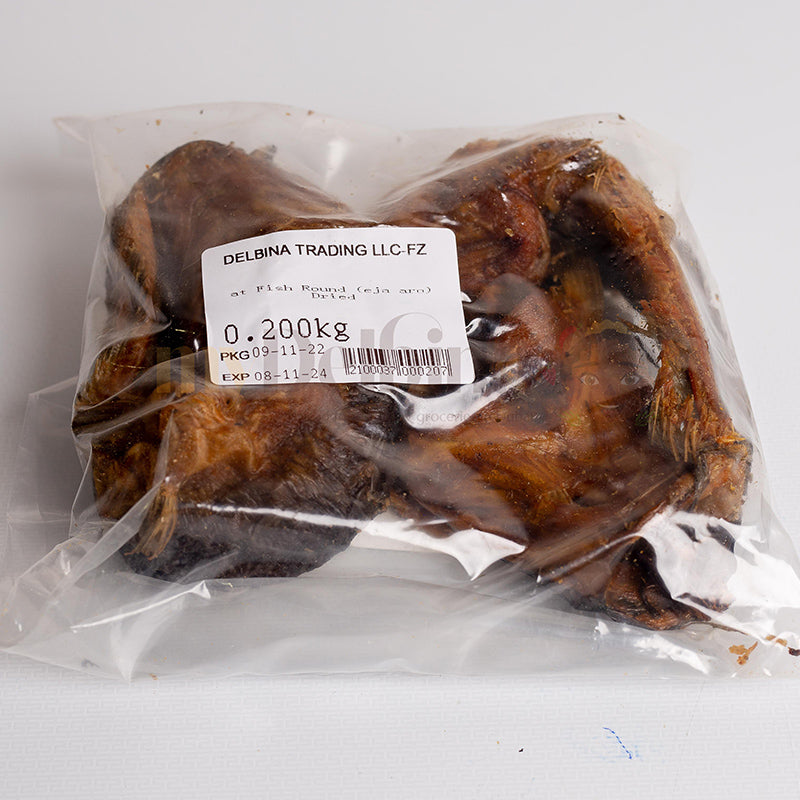 Packaged dried catfish rounds in a clear plastic bag with a label showing the weight as 0.200kg.
